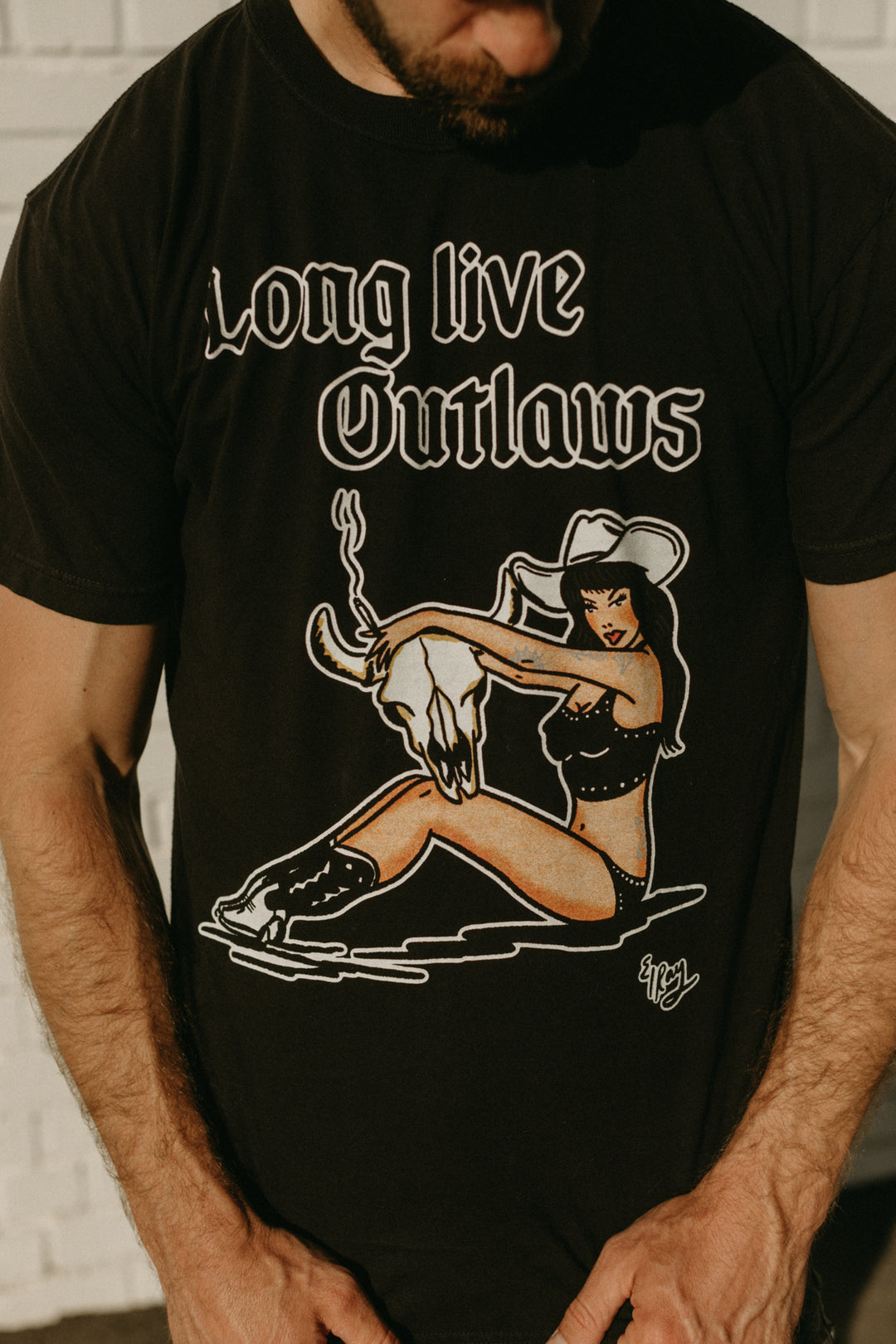 Long Live Outlaws Graphic Tshirt